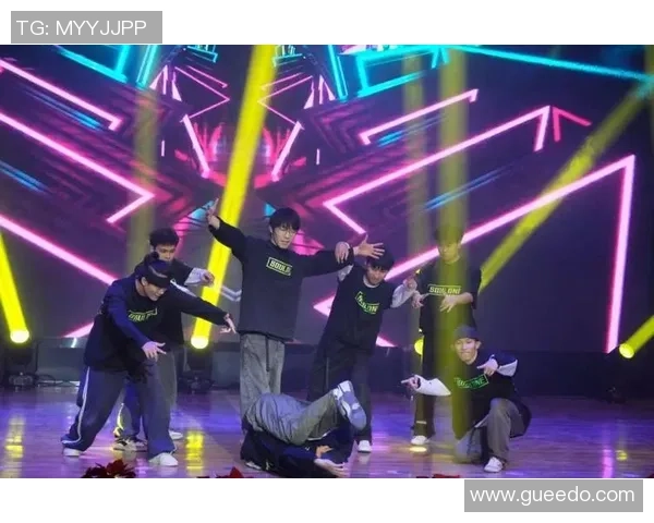 街舞盛宴：深入了解上海街舞队的默契与合作精神